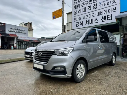 스타렉스 내비게이션 고민은 안드로이드 올인원으로 해결
