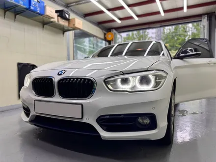 BMW 1시리즈 애플 카플레이와 안드로이드 오토를 위한 과정