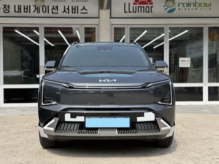 광주 기아 EV5 신차패키지 썬팅과 PPF로 완성되었습니다