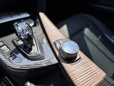 BMW F30 3시리즈 15인치 안드로이드 올인원과 애플 카플레이 완성