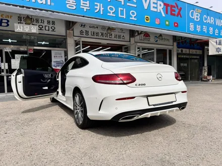 벤츠 C클래스 W205 안드로이드 오토와 애플 카플레이 작업기