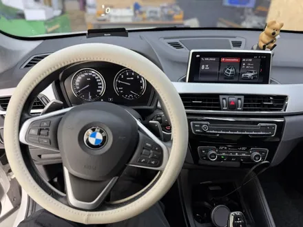 BMW X1 F48 안드로이드 올인원과 애플 카플레이 장착으로 고민 끝