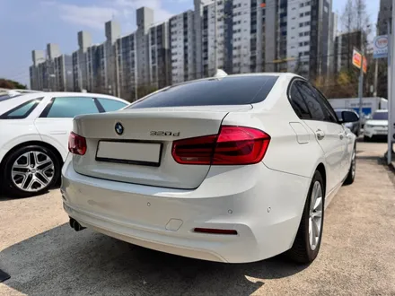 BMW F30 3시리즈 15인치 안드로이드 올인원과 애플 카플레이 완성