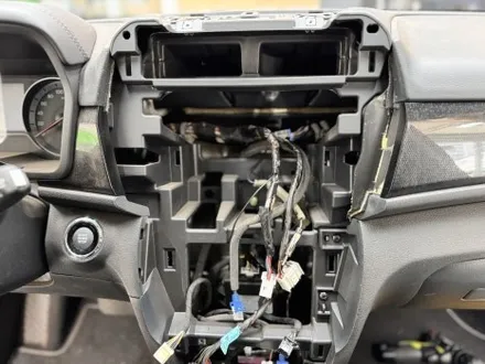 광주 베리뉴 티볼리 카플레이는 안드로이드 올인원으로 깔끔하게