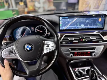 BMW 7시리즈 G11 15인치 안드로이드 올인원 작업기