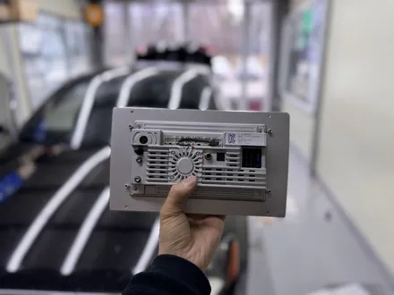 폭스바겐 파사트 안드로이드 오토와 애플 카플레이를 위한 작업기