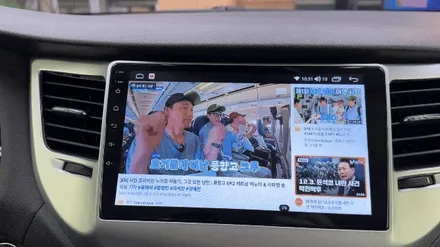 투싼 TL 애플 카플레이와 안드로이드 오토 사용을 위한 작업기