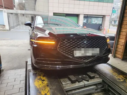 제네시스 g90 타이어 255 40 19 , 285 35 19 장착 / 서울 강서구 화곡동