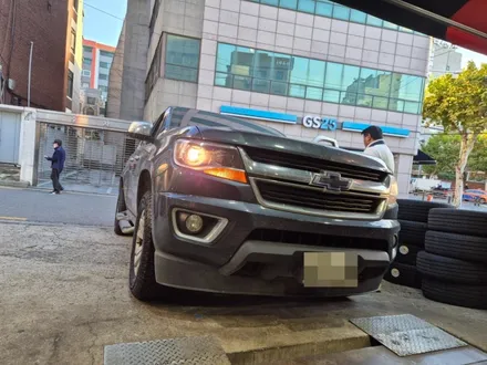 쉐보레 콜로라도 가성비 좋은 타이어 요코하마 제품 행사중 / 서울 강서구 화곡동