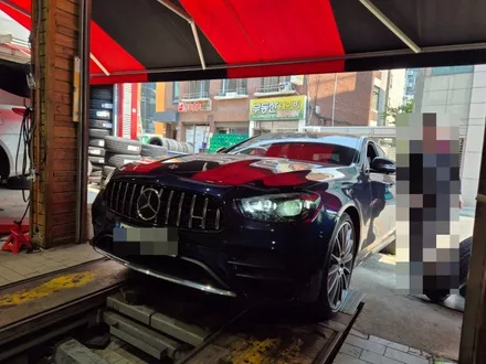 벤츠 E350 코스트코 보다 저렴하게 미쉐린 타이어 할인 장착 / 서울 강서구 화곡동