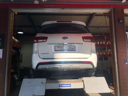 올뉴카니발 순정타이어 컨티넨탈 lx sport 19인치 타이어교체 / 서울 강서구 화곡동