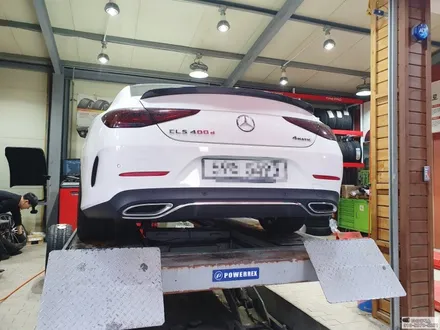 벤츠 cls 400d 피렐리 피제로 245 35 20 , 275 30 20 타이어추천 / 서울 강서구 화곡동