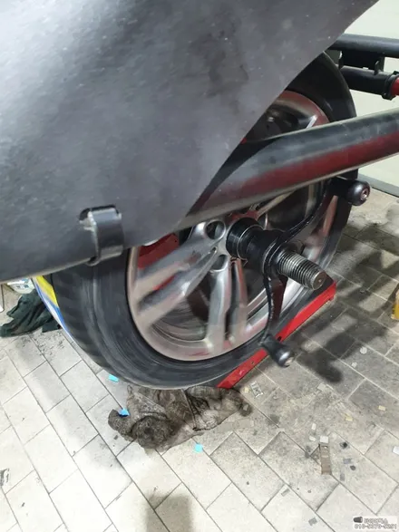 BMW 320D 차량에 미쉐린PS4 225/45R18 장착하다 / 서울 강서구 화곡동