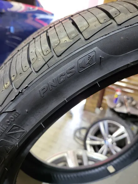 bmw 4시리즈 225 40 19 , 255 35 19 사계절 타이어 추천은? / 서울 강서구 화곡동