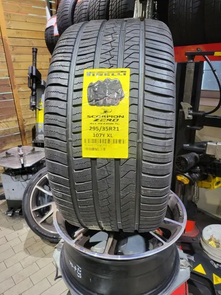 벤츠 GLC 43 AMG 21인치 타이어 추천 제품은? / 서울 강서구 화곡동