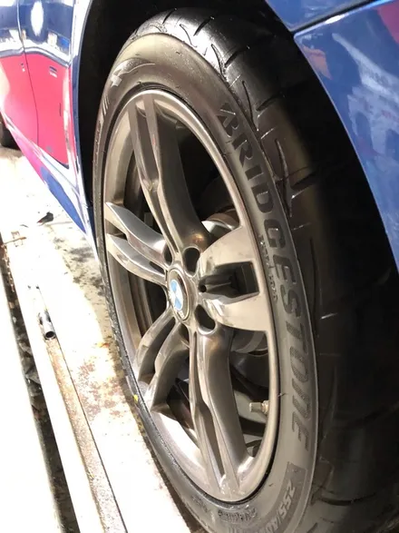 양천구 타이어 bmw 420d m팩 브릿지스톤 포텐자 re003 스포츠타이어 교체 / 서울 강서구 화곡동