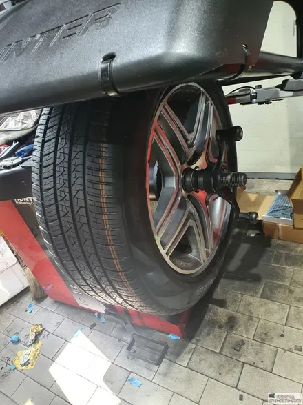 벤츠 지바겐 G63amg 피렐리 제로 올시즌 타이어 장착하다 / 서울 강서구 화곡동