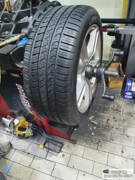BMW 330i 승차감 수명이 탁월한 사계절 타이어는? 피렐리피제로올시즌플러스 / 서울 강서구 화곡동