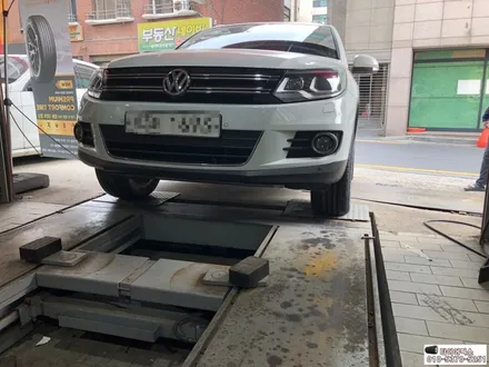 티구안18인치 금호타이어 크루젠hp71 타이어교체 윈터타이어 영등포타이어교체 / 서울 강서구 화곡동