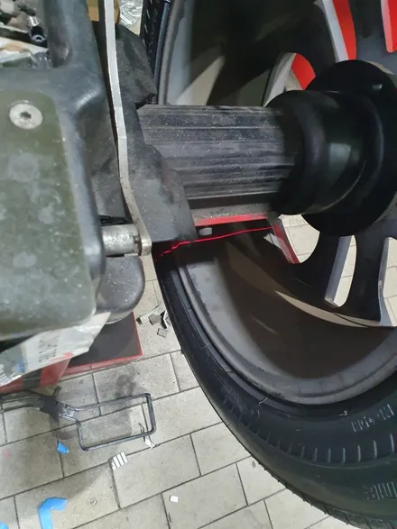 르노삼성 qm6 18인치 타이어교체 225/60r18 브리지스톤 런플렛 드라이브가드 / 서울 강서구 화곡동
