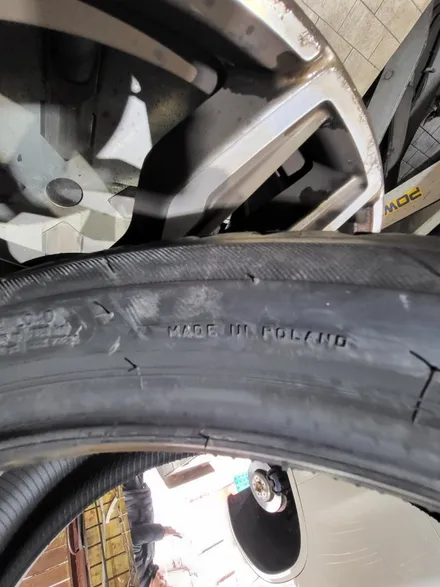 X3 M40I 브리지스톤 순정 아렌자 21인치 타이어로 장착 / 서울 강서구
