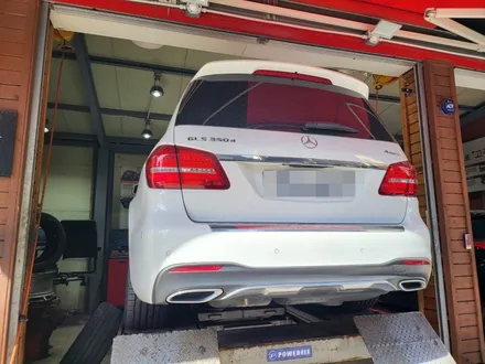벤츠 gls 350d 사계절 타이어 295 40 21 교체하다 / 서울 강서구 화곡동