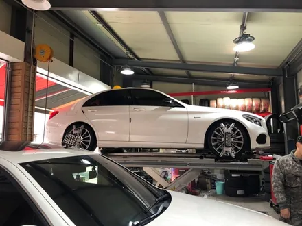 벤츠c43amg 미쉐린 파일럿스포츠4 ps4 19인치 타이어교체 일산타이어 / 서울 강서구 화곡동