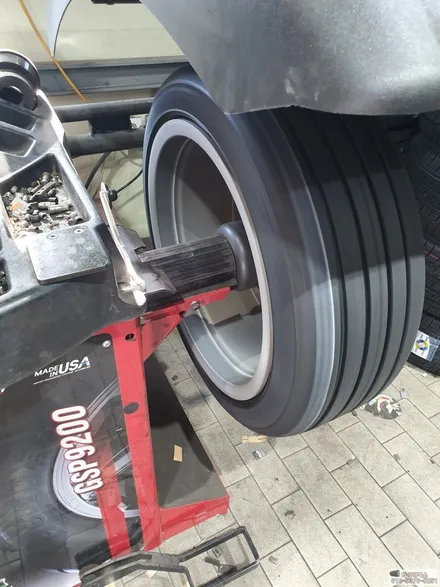 제네시스 g70타이어교체 피렐리 피제로 올시즌 플러스 225/45r18 / 서울 강서구 화곡동