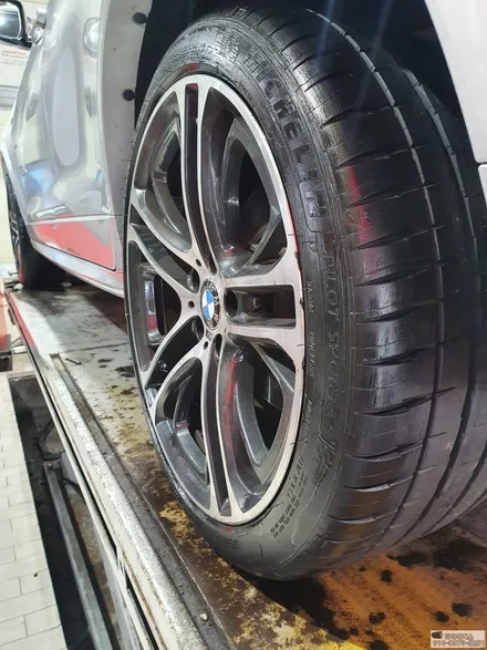 BMW X4 M팩 미쉐린 PS4S 타이어추천 최고의 그립력 245/40R20 , 275/35R20 / 서울 강서구 화곡동