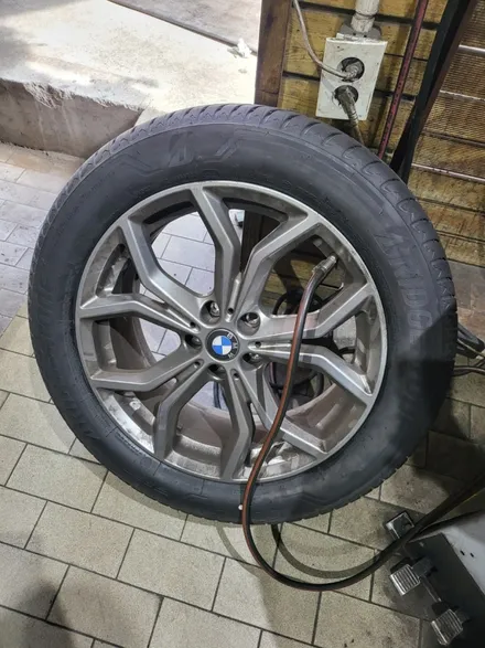 BMW X3 출고형 런플랫 245 50 19 타이어 장착기 / 서울 강서구 화곡동
