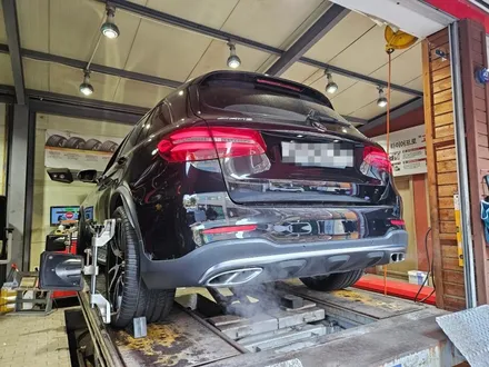 벤츠 glc 43amg 피렐리 타이어 장착으로 승차감이 최고 / 서울 강서구 화곡동