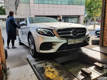 금호 윈터타이어 교체시기 19인치 벤츠 E300 가격 및 타이어교환 / 서울 강서구 화곡동