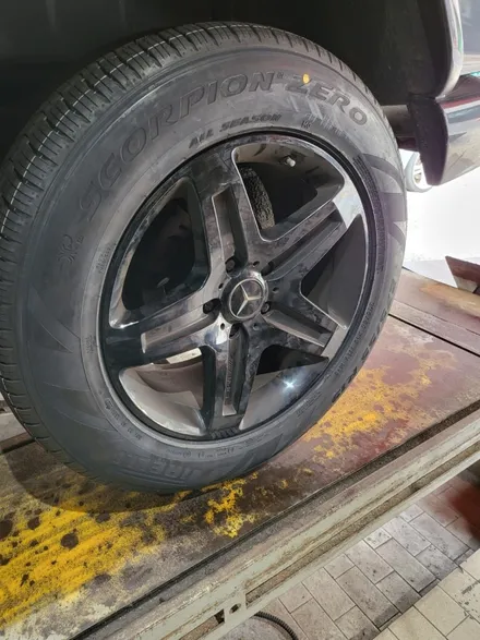 벤츠 지바겐 g350 올시즌 타이어 275 55 19 장착 / 서울 강서구 화곡동