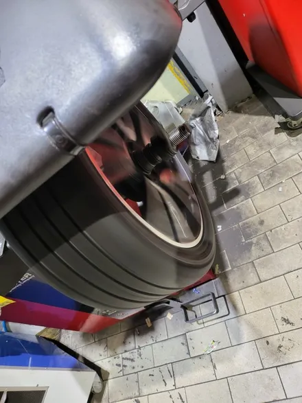 벤츠 GLC 43 AMG 21인치 타이어 추천 제품은? / 서울 강서구 화곡동
