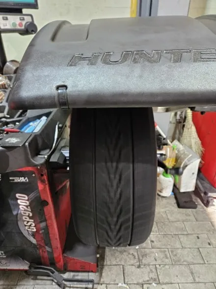 벤츠 GT 43amg 한국 윈터타이어 아이셉트 교체 보관 / 서울 강서구