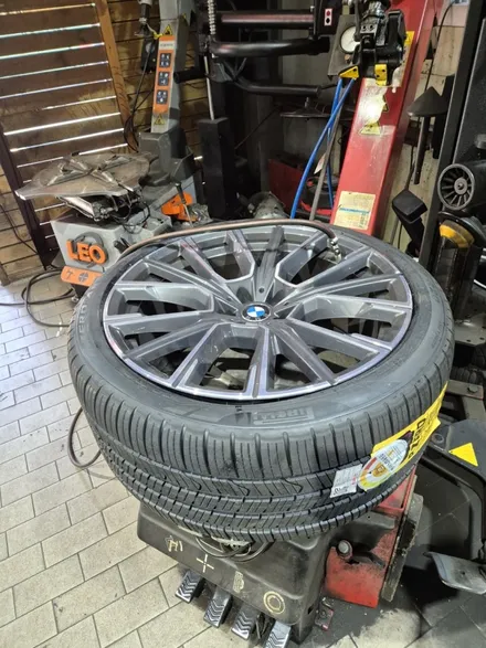 bmw 7시리즈 245 40 20 , 275 35 20 추천 올시즌 타이어는? / 서울 강서구 화곡동