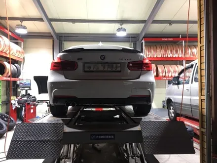 bmw 320d 18인치 스노우 윈터타이어 교체 금호타이어 wp72 스노우타이어가격표 / 서울 강서구 화곡동