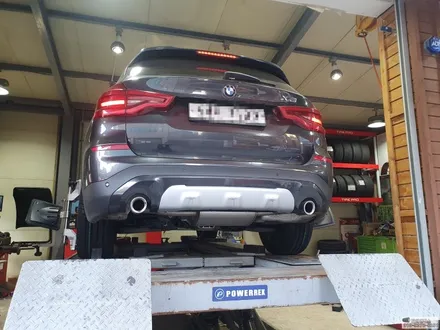 BMW X3 19인치 순정 브리지스톤 런플렛 245/50R19 ALENZA001 / 서울 강서구 화곡동