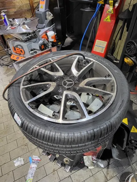 벤츠 glc43amg 사계절에 맞는 타이어 추천은 ? / 서울 강서구