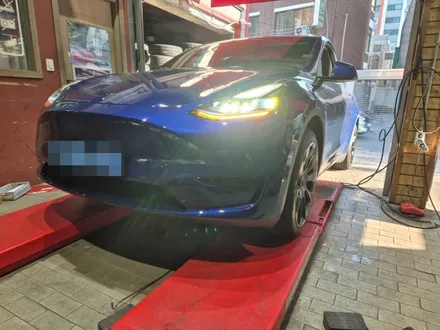 테슬라 모델Y 윈터타이어 255 40 20 라스트 한대분 행사 / 서울 강서구 화곡동