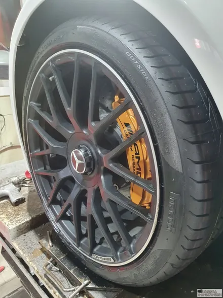 벤츠 C63 AMG S 쿠페 / 서울 강서구 화곡동