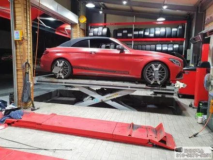 목동 부천에 벤츠 C63AMG 타이어 교체 했습니다. / 서울 강서구 화곡동