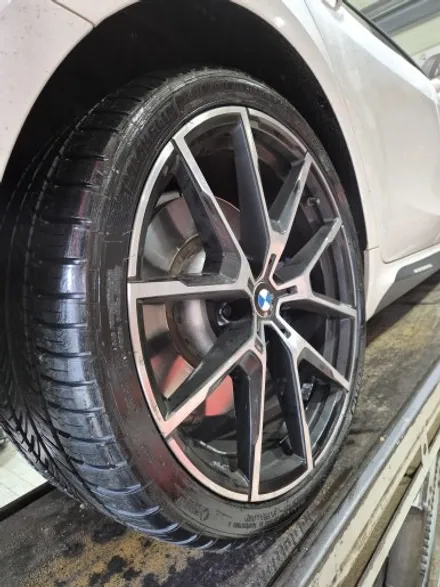BMW 8시리즈 미쉐린 사계절 타이어 괜찬네요^^ / 서울 강서구 화곡동