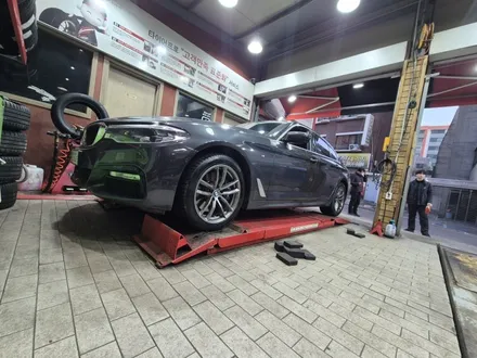 bmw 520i 올웨더 추천 타이어로 안전하다 / 서울 강서구 화곡동