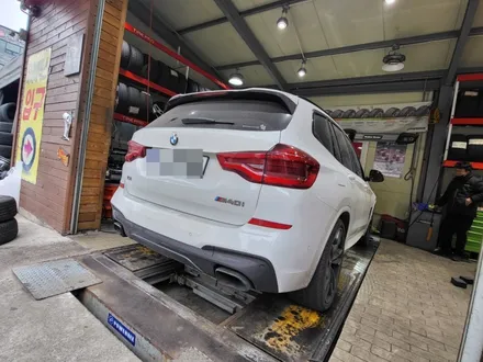 X3 M40I 브리지스톤 순정 아렌자 21인치 타이어로 장착 / 서울 강서구