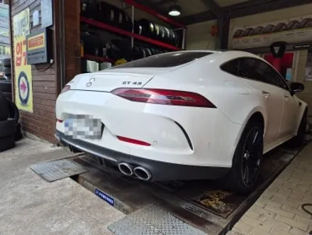 벤츠 gt43amg 타이어 미쉐린 ps4s 접지력이 좋아요 / 서울 강서구 화곡동