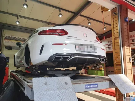 벤츠 C63 AMG S 쿠페 / 서울 강서구 화곡동