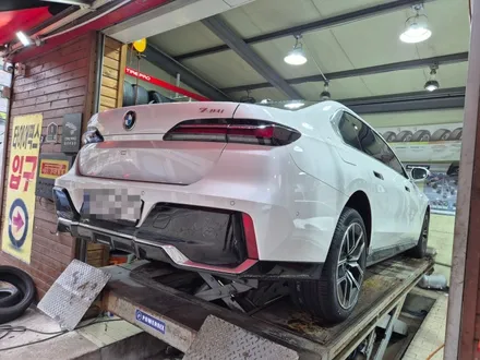 BMW 740i 255 45 20,285 40 20 피렐리 사계절 타이어 추천 / 서울 강서구 화곡동