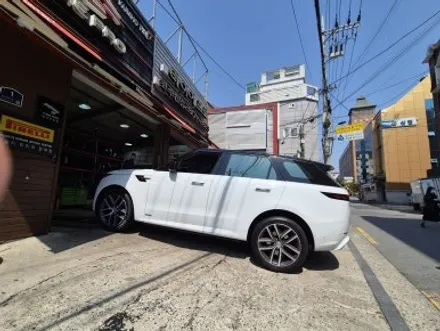신형 레인지로버 스포츠 285 45 22 피렐리 타이어 추천 / 서울 강서구 화곡동