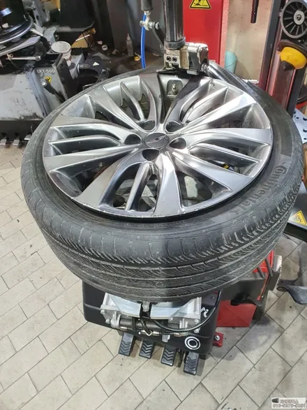 제네시스G80 컨티넨탈 TX 타이어교체 245/40R19 275/35R19 / 서울 강서구 화곡동